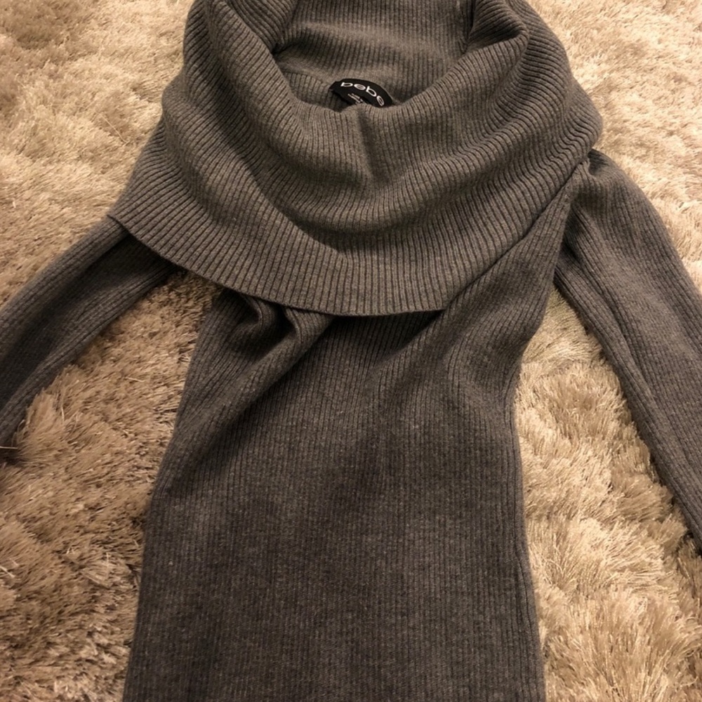 Bebe dress